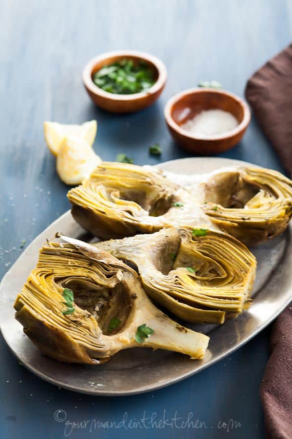 Oven Braised Artichokes with Garlic and Thyme Gourmande in the Kitchen