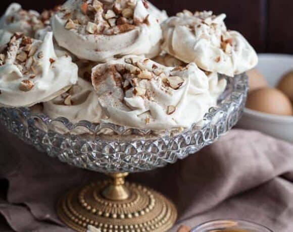 eggs, cinnamon, food photography, recipe, meringues