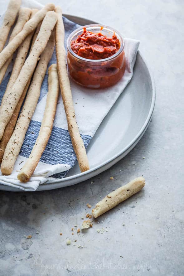 bread sticks, grissini, marinara sauce, bread sticks and marinara sauce, paleo bread sticks, vegan bread sticks, gluten-free bread sticks