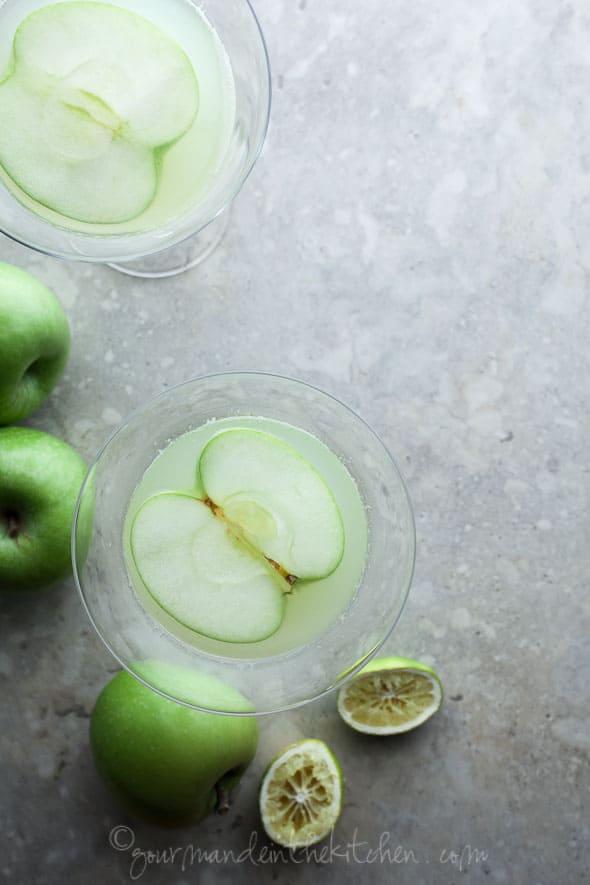 apple martini cocktail top view