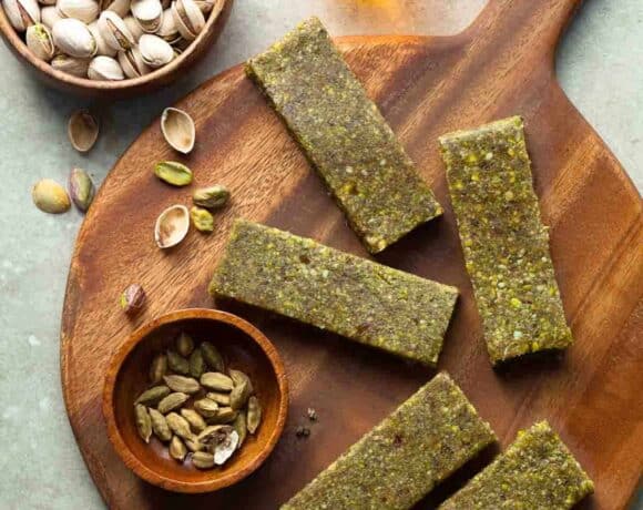 These pistachio energy bars are the soft and chewy kind and are incredibly simple to make. You can throw them together in just a few minutes and keep a batch in the fridge or freezer for when you need them since they’ll stay fresh for several weeks.