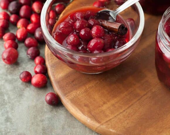 Spiced Quick Pickled Cranberries