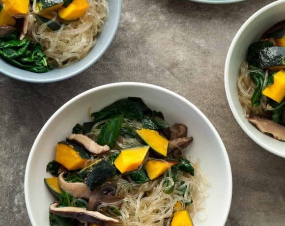 Kelp Noodle Vegetable Japchae (Paleo, Vegan) - Healthy and easy kelp noodles with a medley of mushrooms and vegetables and a savory-sweet sauce.