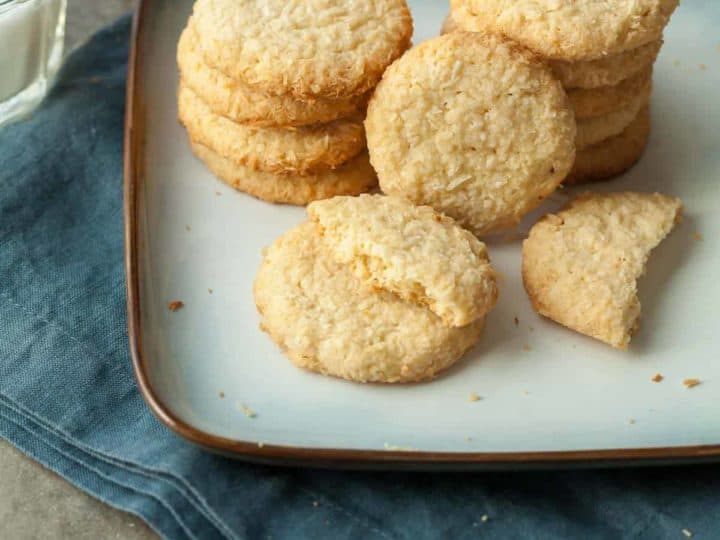 Crispy Coconut Cookies (Gluten-Free)