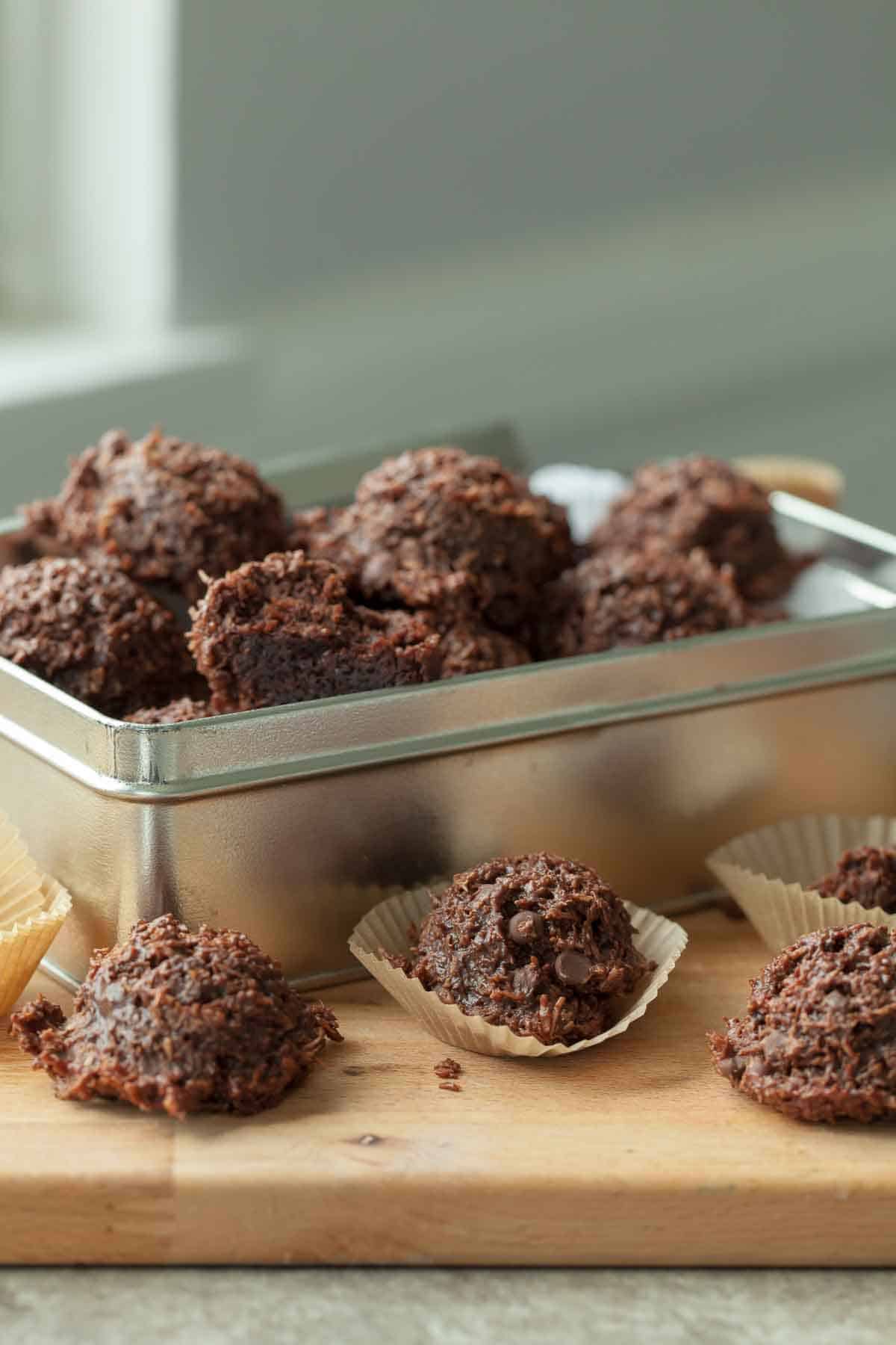 Vegan Chocolate Macaroons in Paper Serving Cups