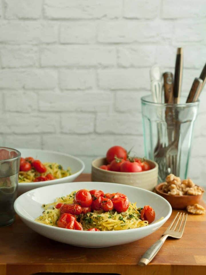 Garlic and Herb Spaghetti Squash with Roasted Tomatoes Recipe