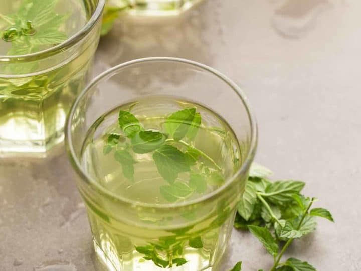 How to Make Fresh Mint Tea