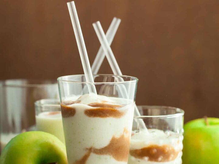 Caramel Apple Smoothie in Glasses with Straws