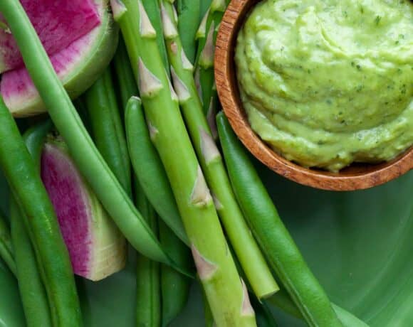 herb aioli close up