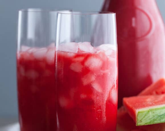 Watermelon Lemonade (Naturally-Sweetened) in Glasses with Watermelon Slices