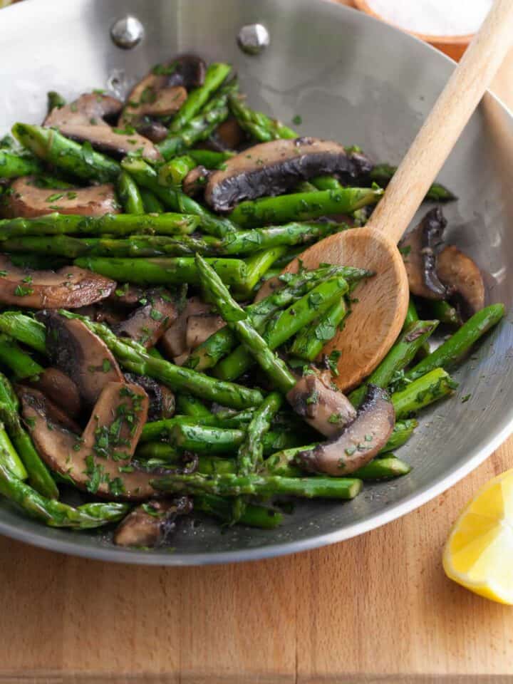 Sauteed Asparagus and Mushrooms in sauté pan